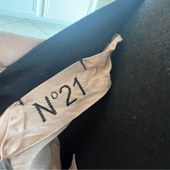 No 21 SILK MIDI SKIRT LACE OVERLAY IT 42 US 8 Excellent Pre-Owned Condition - Picture 7 of 10